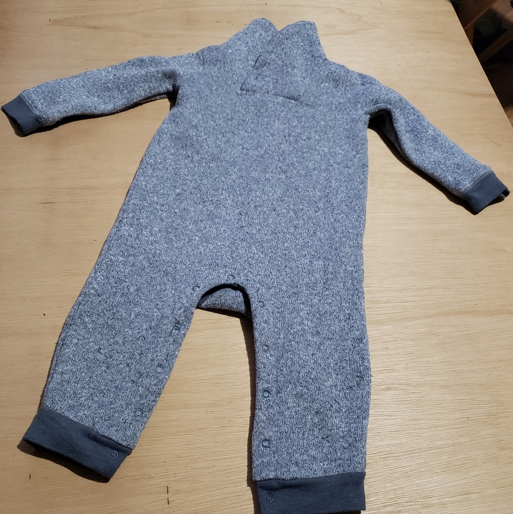 Old Navy 18-24mts warm one piece outfit 5/$25